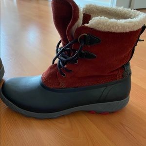Winter boots